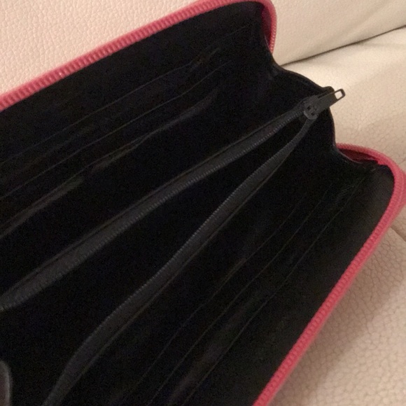 Authentic Prada Nylon Leather Wallet with authenticity & guarantee cards GUC - Picture 8 of 11